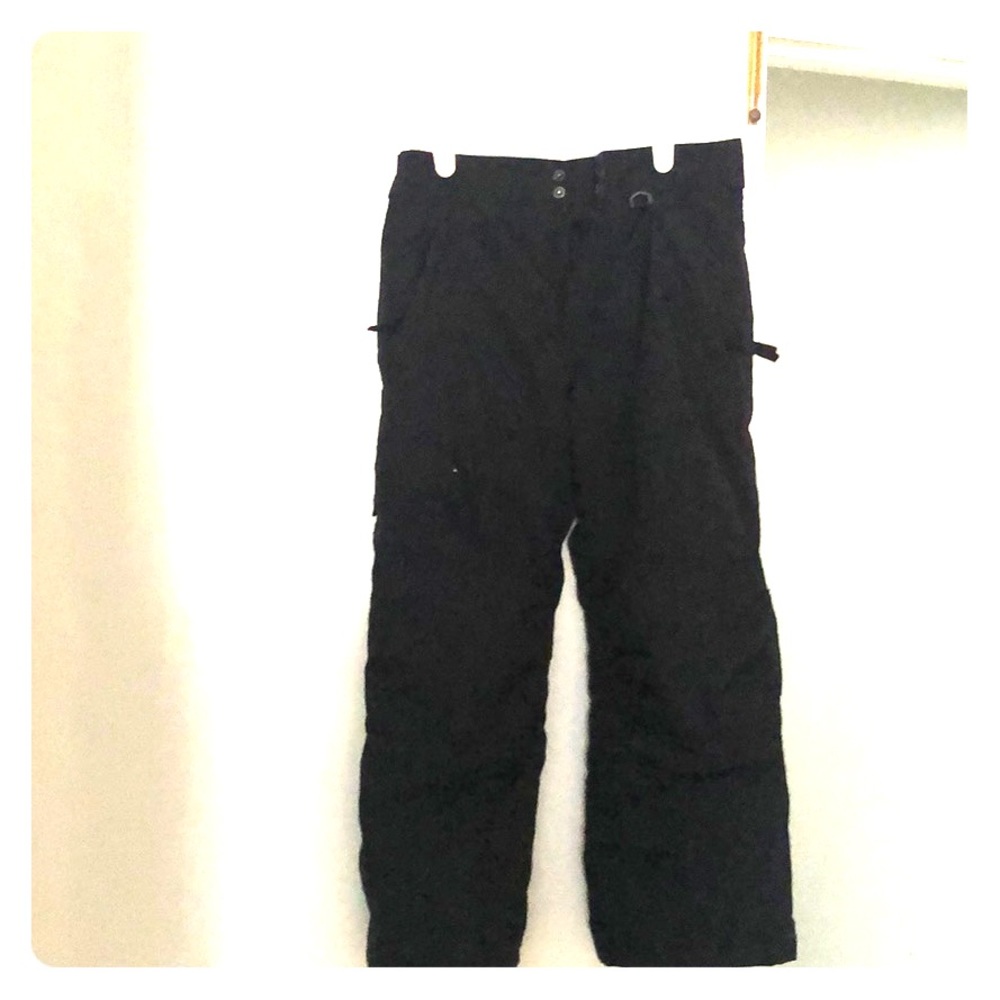 Slalom snow pants.